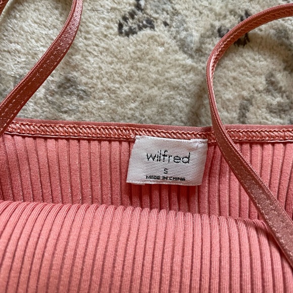 Peachy Aritzia Contour Tank - Picture 2 of 2